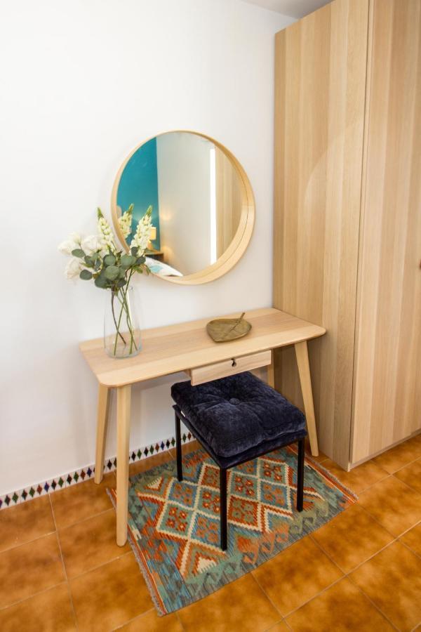 A Cozy And Elegant Townhouse Across The Beach Torre de Benagalbon Luaran gambar