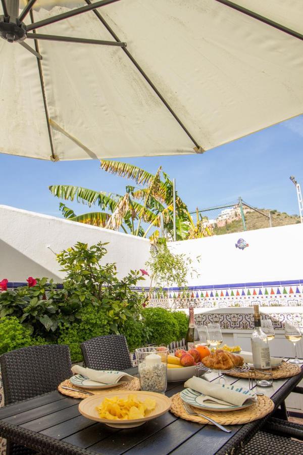 A Cozy And Elegant Townhouse Across The Beach Torre de Benagalbon Luaran gambar
